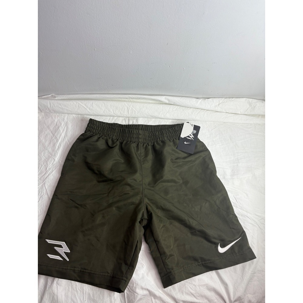 Nike Boys Cargo Shorts Olive Green Russell Wilson 3 Brand Size L 12-13 yrs